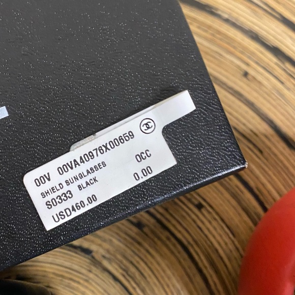 Chanel Black & White Tweed Sunglasses - Picture 7 of 12